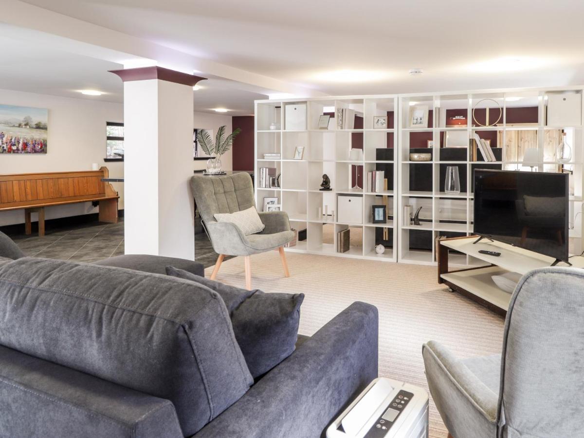 Mary Ann Apartment Инвернес Екстериор снимка